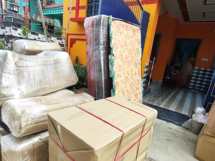 Move Smart in Araria with Grand Packers and Movers